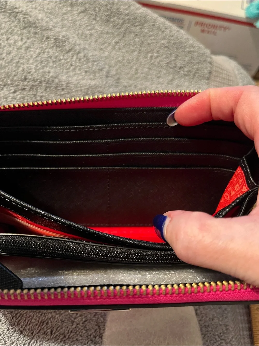 NWOT Kate Spade NY Continental Wallet Bonita Stripe Pattern Pink Zipper